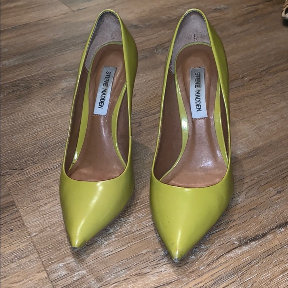 Steve Madden pumps